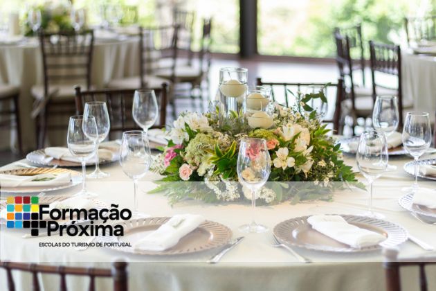 Do atendimento ao serviço de mesa